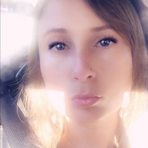 Meet your Posher, Kellie